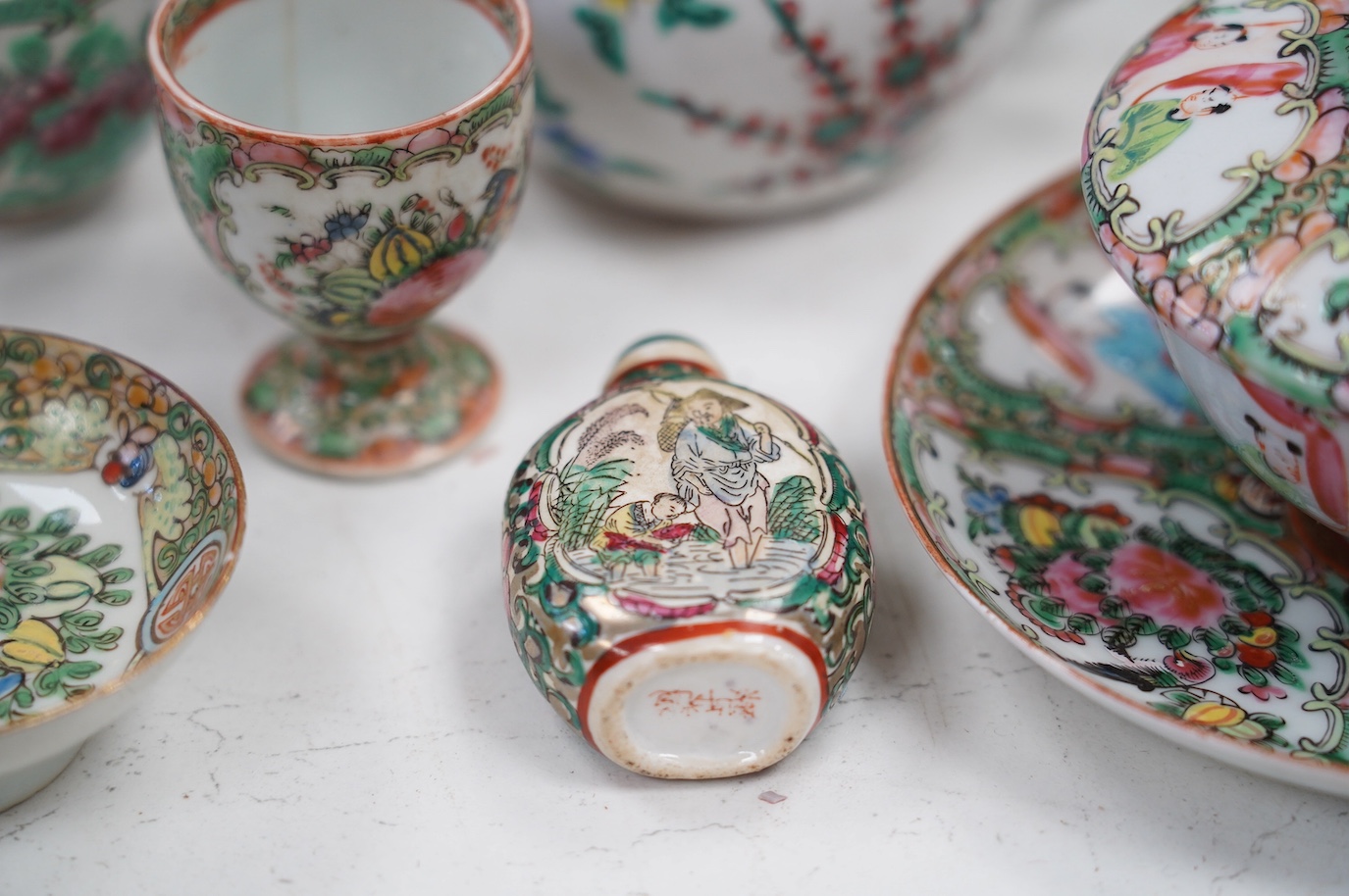 A quantity of mostly early 20th century Canton famille rose ceramics. Condition - poor to fair